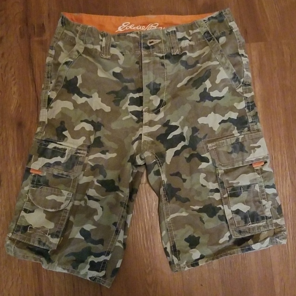 Eddie Bauer Army fatigue cargo shorts boys